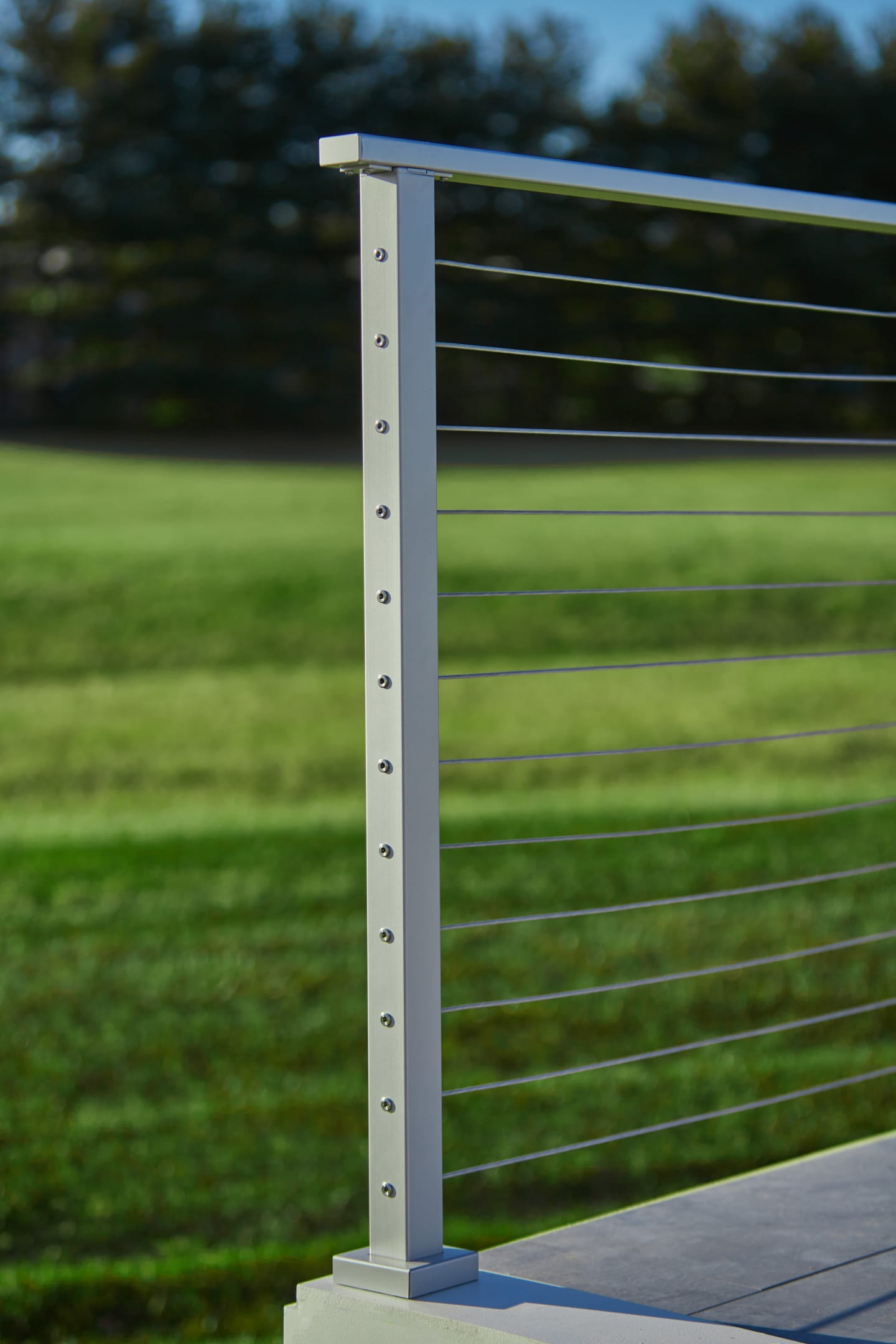 VR ExpressCable Speedboat EndPost