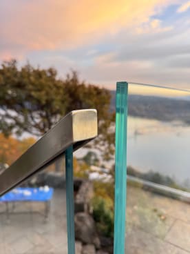 Glass railing handrail detail