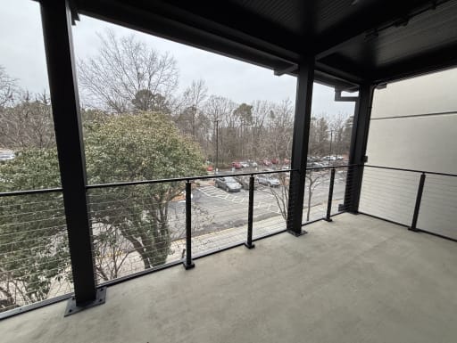 Commercial cable railing