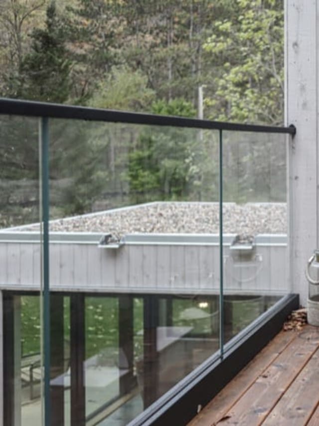 Base Rail